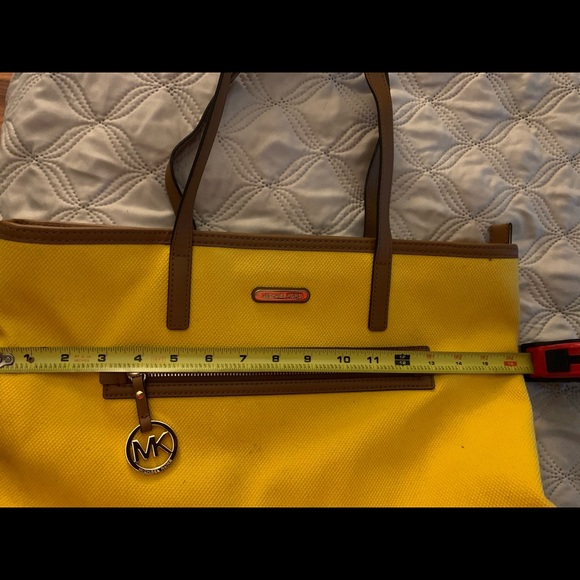 Lemon Yellow Authentic Michael Kors Tote - Picture 5 of 6